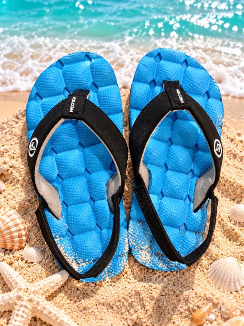 Boys Volcom sandals
